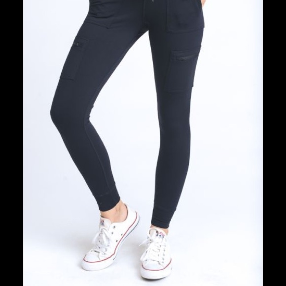 Cargo Legging and Tee Set - Picture 4 of 6